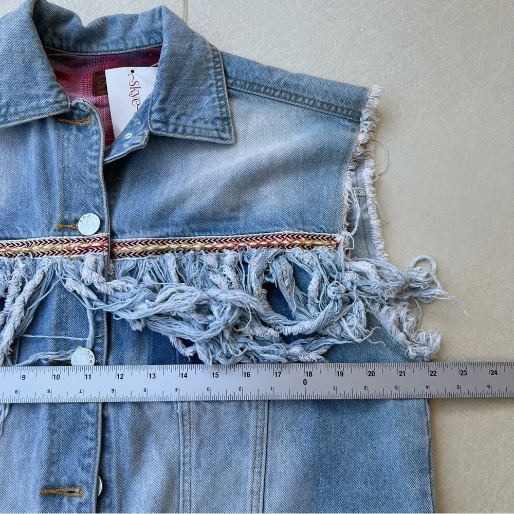 POL Denim Vest with Fringe Women Size M - Picture 6 of 8